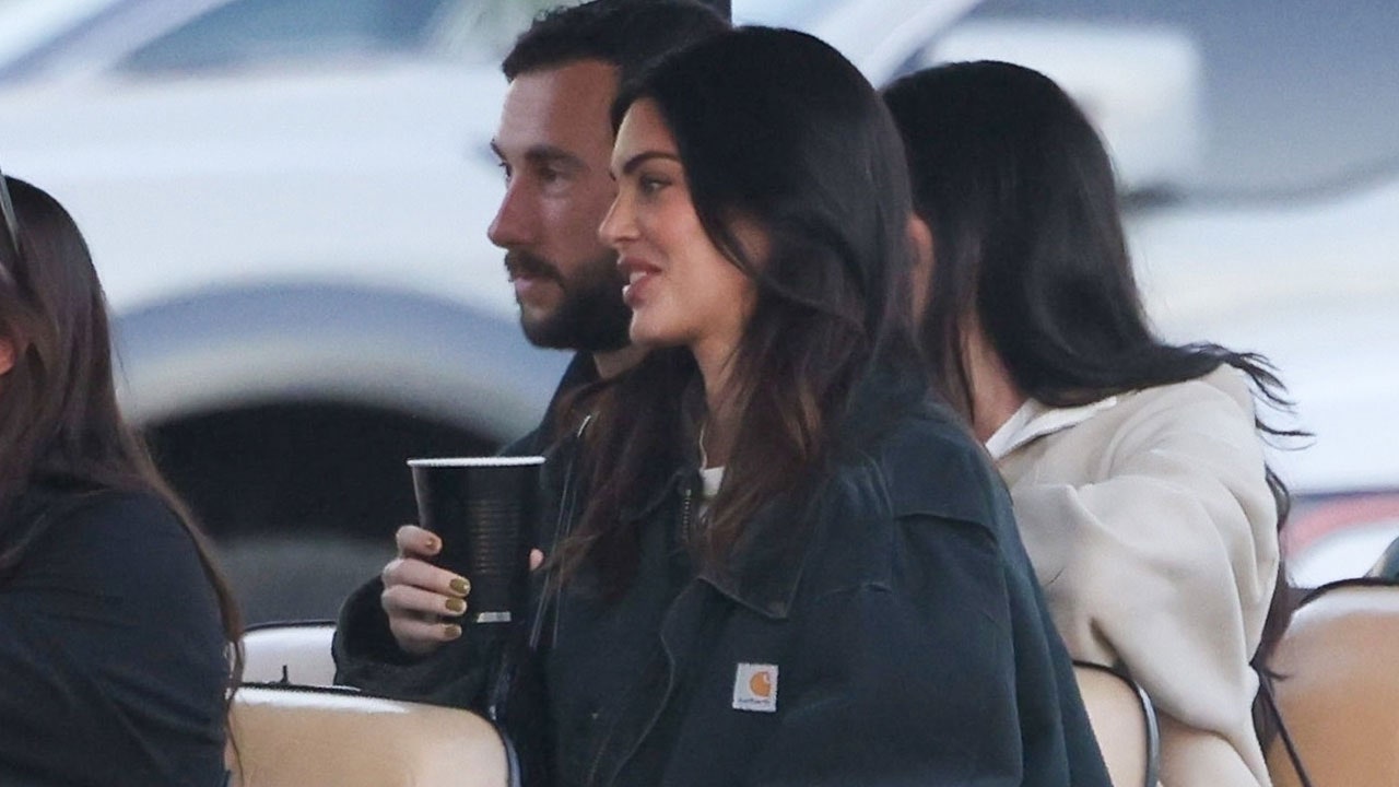 Kendall Jenner Brings Two Stylish Versions of the Same Popular Jacket ...